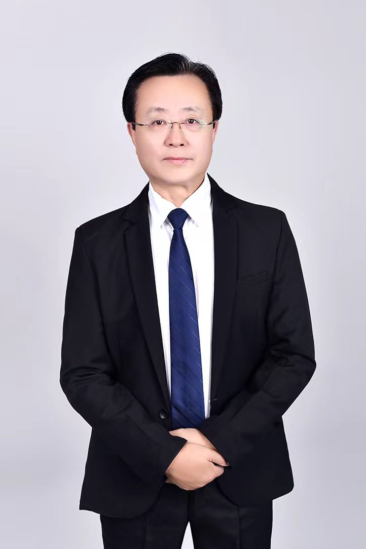 罗伟博士